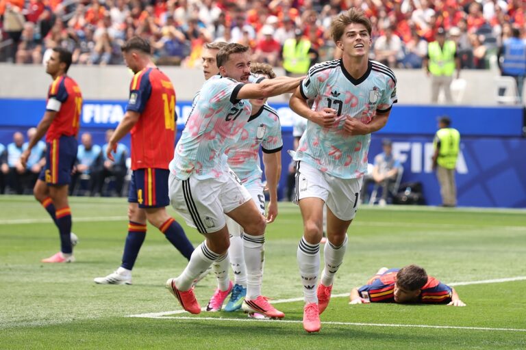Com 1 x 1 no placar, Espanha e Bélgica duelam por vaga na semi; siga com-1-x-1-no-placar,-espanha-e-belgica-duelam-por-vaga-na-semi;-siga