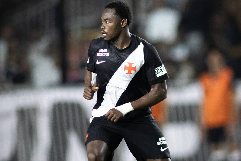 Andrés Gómez é vetado no aquecimento e fica fora de Bahia x Vasco andres-gomez-e-vetado-no-aquecimento-e-esta-fora-de-bahia-x-vasco